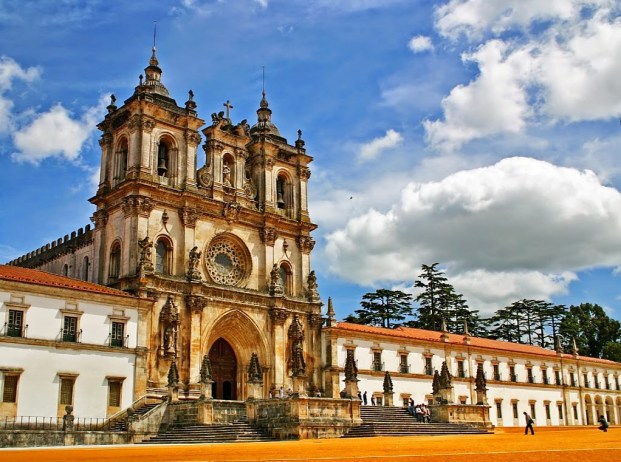 Monumentos Mosteiro-Alcobaça-1