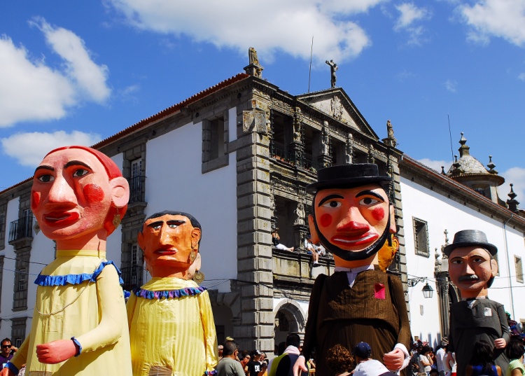 Carnaval Torres Vedras - Os cabeçudos